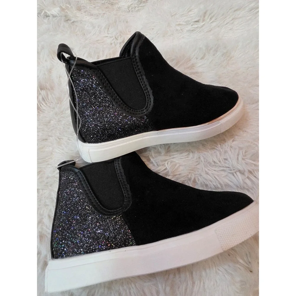 NWT Good Days Only Kids' Chelsea Sneaker Boots - Black Suede & Glitter - Size 10